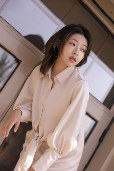 鞋王富贵鸟倒下